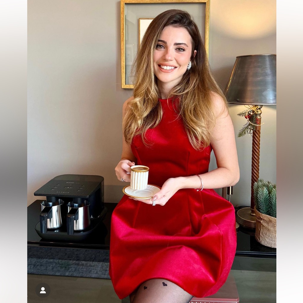 Halter Neck Zara Red Velvet Dress Zara Dresses Zara Voluminous Red Velvet  Dress Blogger Favorite Poshmark
